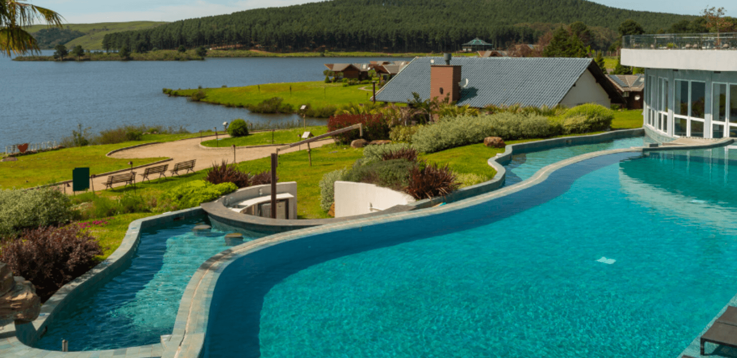 Gramado Parks e Coobrastur firmam parceria